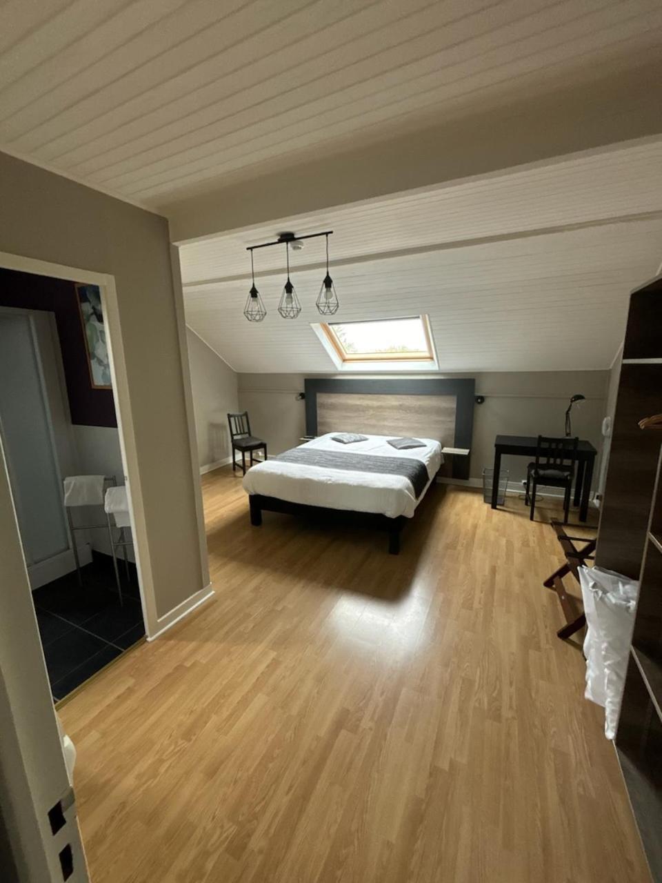 Logis Hotel & Restaurant Le Parcey Kültér fotó